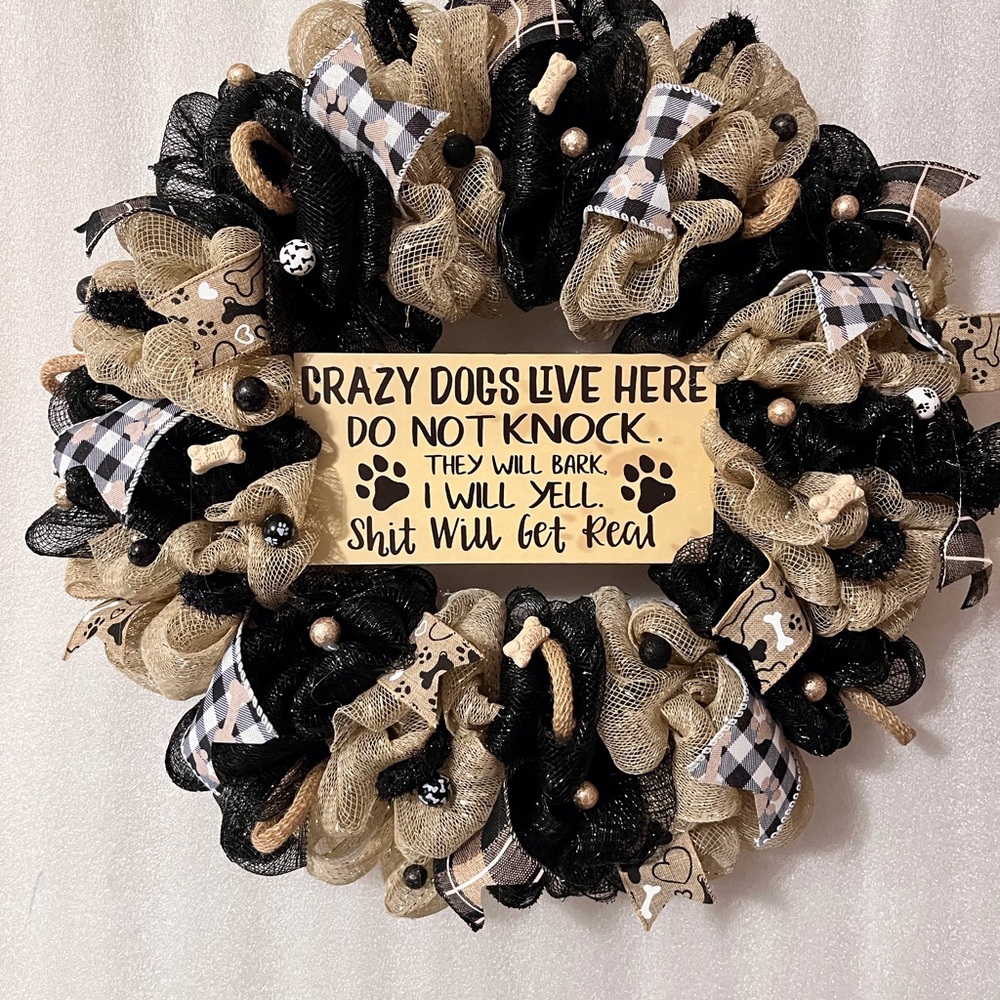 Black and Tan Holiday Wreath with Paw Prints